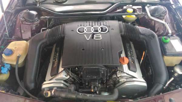 Audi V8 3.6 AT (250 л.с.) Quattro