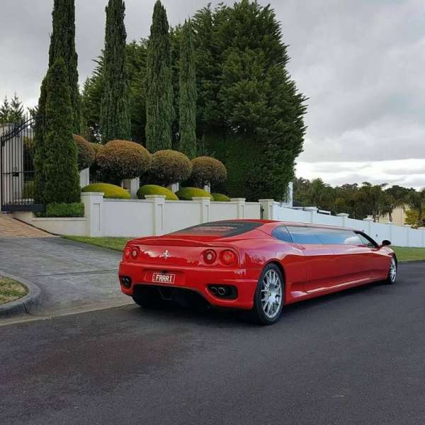 лимузин Ferrari