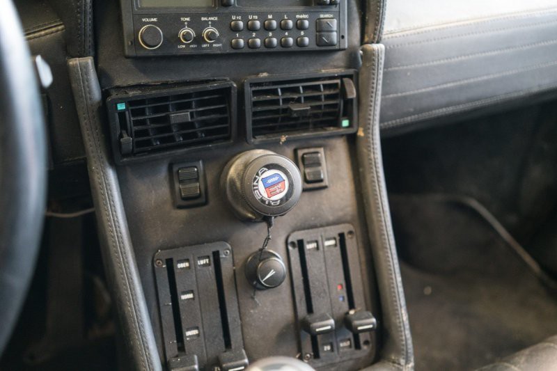 Турбированный BMW M1 работающий на газе из 80-х