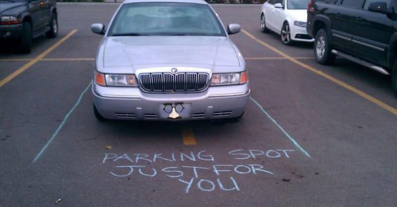 Как научить кретина правильно парковаться