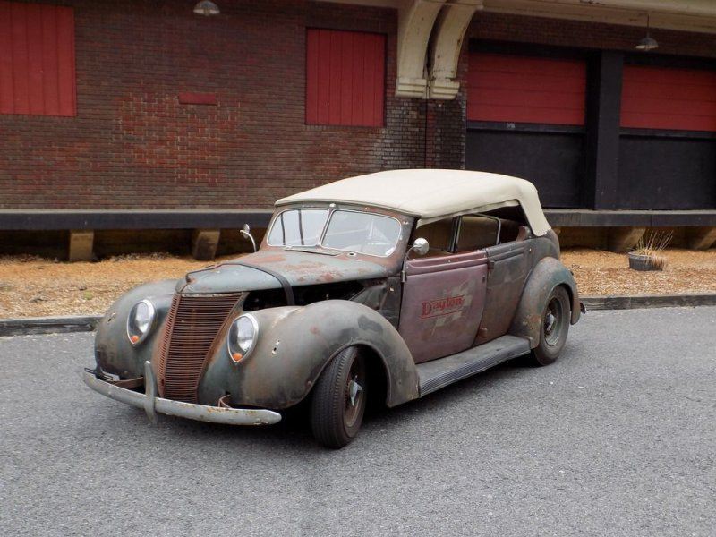 Восстановленный Ford Phaeton 1937 для SEMA