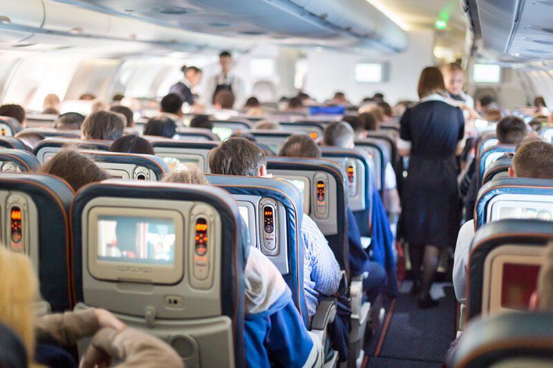 Почему хвост самолета безопаснее?